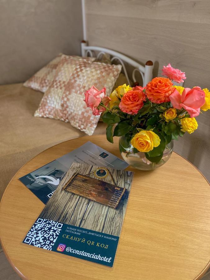 Constancia Hotel Kamianets-Podilskyi Luaran gambar
