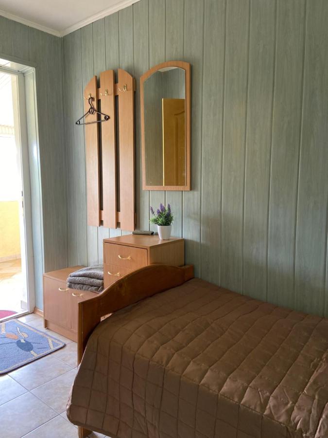 Constancia Hotel Kamianets-Podilskyi Luaran gambar