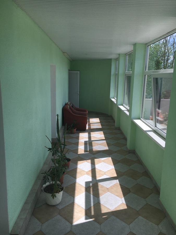 Constancia Hotel Kamianets-Podilskyi Luaran gambar