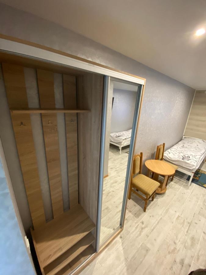 Constancia Hotel Kamianets-Podilskyi Luaran gambar